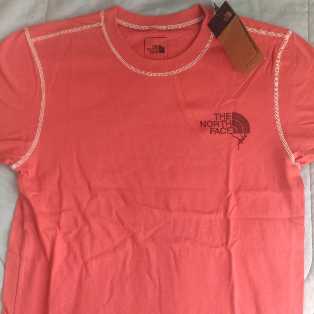 TNF men's T shirt, S ,NWT